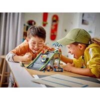 Конструктор LEGO City Без ограничений: трасса с рампами для гоночных авто 60460 - Изображение №9 — Chaika Market