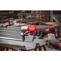 Высечные электрические ножницы Milwaukee M12 FNB16-402X 4933479619 (с 2-мя АКБ, кейс) - Изображение №4 — Chaika Market