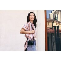 Беззеркальный фотоаппарат Canon EOS R10 RF-S 18-150mm F3.5-6.3 IS STM - Изображение №11 — Chaika Market