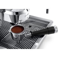 Рожковая кофеварка DeLonghi La Specialista EC9355.M - Изображение №7 — Chaika Market