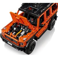 Конструктор LEGO Technic 42177 Профессиональная линейка Mercedes-Benz G500 - Изображение №7 — Chaika Market