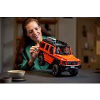 Конструктор LEGO Technic 42177 Профессиональная линейка Mercedes-Benz G500 - Изображение №8 — Chaika Market