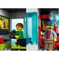 Конструктор LEGO City 60291 Семейный дом - Изображение №7 — Chaika Market