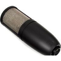 Проводной микрофон AKG P220 (черный) - Изображение №3 — Chaika Market