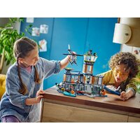 Конструктор LEGO City 60419 Полицейская тюрьма на острове - Изображение №9 — Chaika Market