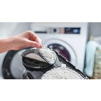 Пылесос Bosch Unlimited 7 ProHygienic Aqua BCS71HYG3 - Изображение №11 — Chaika Market