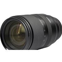Объектив Tamron 17-70mm F/2.8 Di III-A VC RXD для Fujifilm X - Изображение №5 — Chaika Market