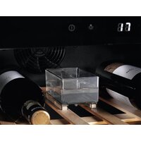 Винный шкаф Electrolux EWUS052B5B - Изображение №4 — Chaika Market