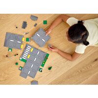 Конструктор LEGO City 60304 Перекрёсток - Изображение №4 — Chaika Market
