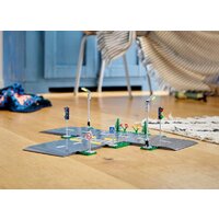 Конструктор LEGO City 60304 Перекрёсток - Изображение №8 — Chaika Market