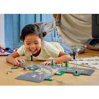 Конструктор LEGO City 60304 Перекрёсток - Изображение №6 — Chaika Market