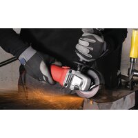 Угловая шлифмашина Milwaukee AG 10-125 EK [4933451220] - Изображение №5 — Chaika Market