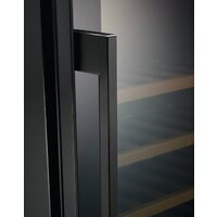 Винный шкаф Electrolux EWUS020B5B - Изображение №4 — Chaika Market