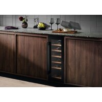 Винный шкаф Electrolux EWUS020B5B - Изображение №6 — Chaika Market