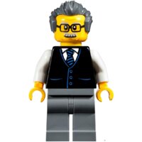 Конструктор LEGO City 60229 Площадка для сборки и транспорт для перевозки ракеты - Изображение №16 — Chaika Market