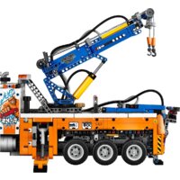 Конструктор LEGO Technic 42128 Грузовой эвакуатор - Изображение №14 — Chaika Market