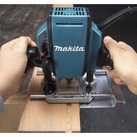 Вертикальный фрезер Makita RP0900 - Изображение №8 — Chaika Market