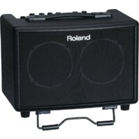Комбоусилитель Roland AC-33 - Изображение №3 — Chaika Market