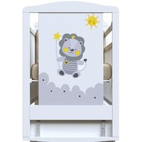 Классическая детская кроватка VDK Happy Lion маятник и ящик (белый) - Изображение №2 — Chaika Market