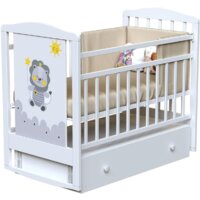 Классическая детская кроватка VDK Happy Lion маятник и ящик (белый) — Chaika Market