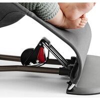 Шезлонг BabyBjorn Bliss Mesh (сетка, антрацит) - Изображение №3 — Chaika Market