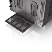 Корпус Thermaltake Core X71 Tempered Glass Edition [CA-1F8-00M1WN-02] - Изображение №5 — Chaika Market