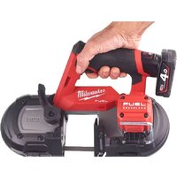 Ленточная пила Milwaukee Fuel M12 FBS64-402C 4933478441 (с 2-мя АКБ, кейс) - Изображение №8 — Chaika Market