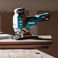 Электролобзик Makita JV001GZ01A (с 1-им АКБ, кейс) - Изображение №16 — Chaika Market