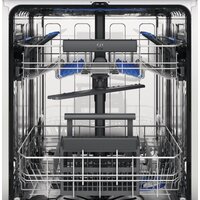 Встраиваемая посудомоечная машина Electrolux EEQ67410W - Изображение №8 — Chaika Market