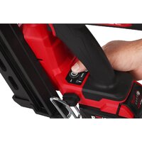 Гвоздезабиватель Milwaukee M18 FDN-0X 4933493600 (без АКБ, кейс) - Изображение №7 — Chaika Market