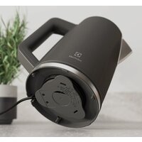 Электрический чайник Electrolux Create 5 E5K1-6AN - Изображение №8 — Chaika Market