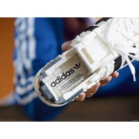 Конструктор LEGO 10282 Кроссовки adidas Originals Superstar - Изображение №28 — Chaika Market