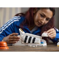 Конструктор LEGO 10282 Кроссовки adidas Originals Superstar - Изображение №23 — Chaika Market
