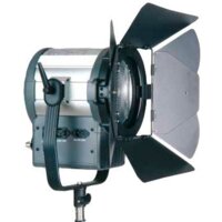 Лампа GreenBean Fresnel 150 LED X3 DMX — Chaika Market
