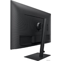 Монитор Samsung ViewFinity S8 LS32B800PXUXEN - Изображение №14 — Chaika Market