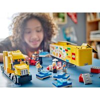 Конструктор LEGO City 60440 Желтый грузовик для доставки - Изображение №9 — Chaika Market