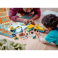 Конструктор LEGO City 60391 Строительные машины и кран с шаром для сноса - Изображение №8 — Chaika Market