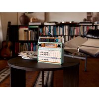 Конструктор LEGO Icons 10334 Радио в стиле ретро - Изображение №9 — Chaika Market