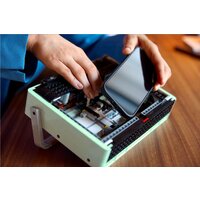 Конструктор LEGO Icons 10334 Радио в стиле ретро - Изображение №11 — Chaika Market