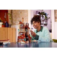 Конструктор LEGO Harry Potter 76437 The Burrow – Collectors' Edition - Изображение №8 — Chaika Market