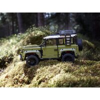 Конструктор LEGO Technic 42110 Land Rover Defender - Изображение №20 — Chaika Market
