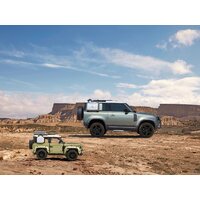 Конструктор LEGO Technic 42110 Land Rover Defender - Изображение №17 — Chaika Market