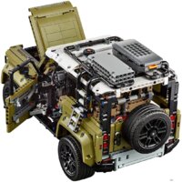 Конструктор LEGO Technic 42110 Land Rover Defender - Изображение №11 — Chaika Market